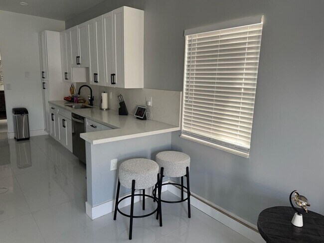 Foto del edificio - 17021 NW 10th St