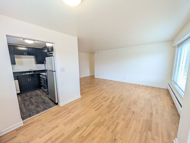 Interior Photo - The Q Apartments