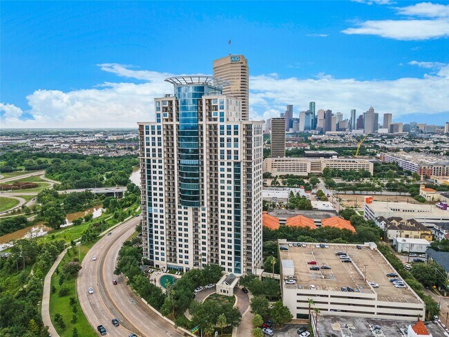 Foto del edificio - 3333 Allen Pkwy