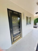 Building Photo - 6731 Winkler Rd
