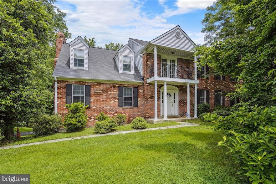 Photo - 9708 Locust Hill Drive Unit