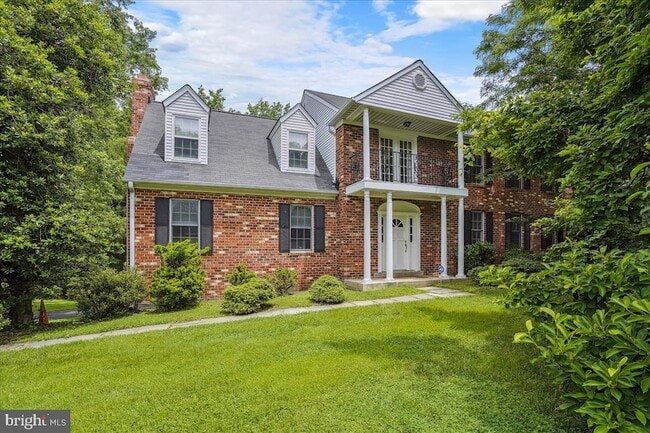 Photo - 9708 Locust Hill Drive Unit House