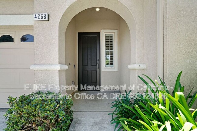 Building Photo - 4263 Borderlands Dr.