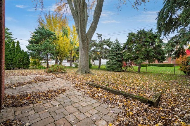 Building Photo - 30304 Barbary Ct