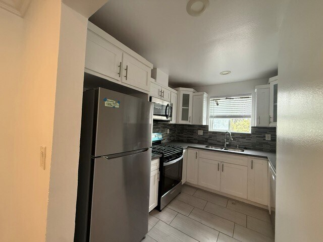 Foto del edificio - 237 E Anaheim St