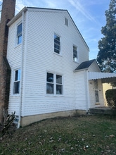 Building Photo - 1037 E 18th Ave