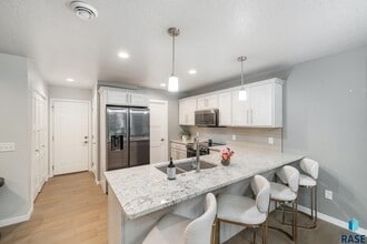 Building Photo - 7563 S Grand Arbor Pl