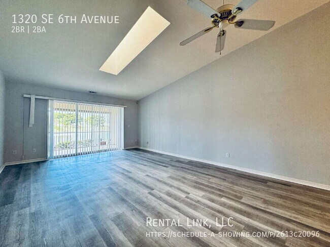 Foto del edificio - 1320 SE 6th Ave