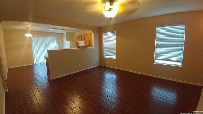Foto del edificio - Cute 3/2/2 single story in Bulverde Village!
