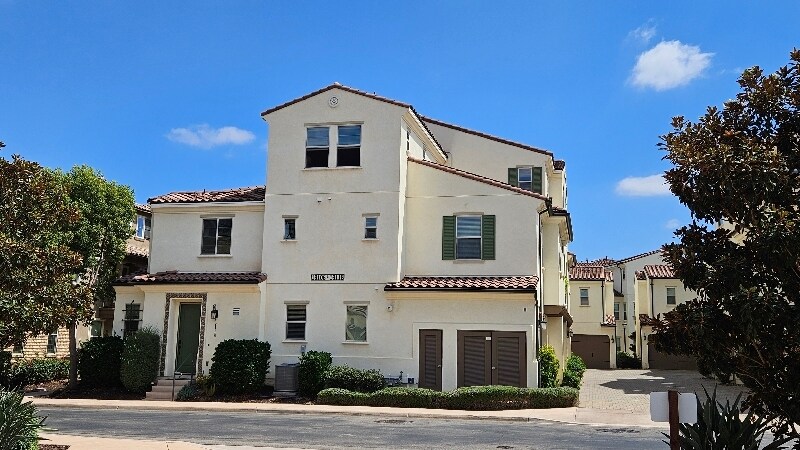 Primary Photo - 16118 Veridian Cir