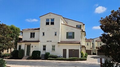 Building Photo - 16118 Veridian Cir
