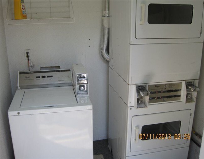 Building Photo - 5100 Dunbar Dr