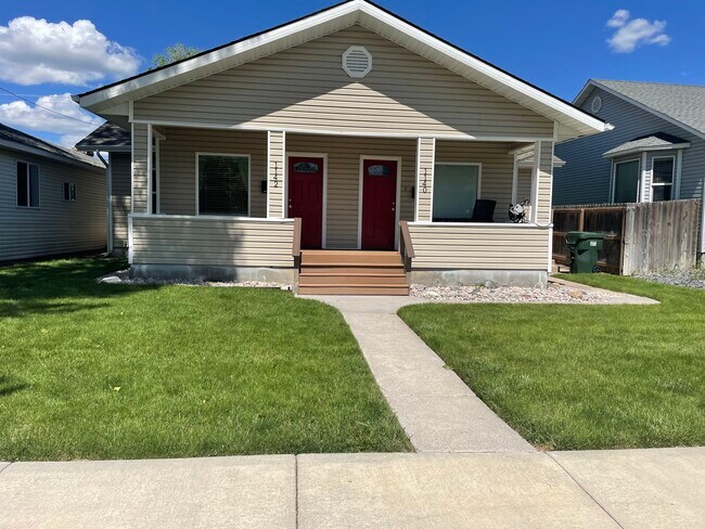 Dúplex izquierdo #1142 - 1140 N Garfield Ave