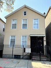 Building Photo - 1828 S Allport St