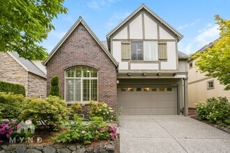 Building Photo - 16765 Northwest Vetter Drive
