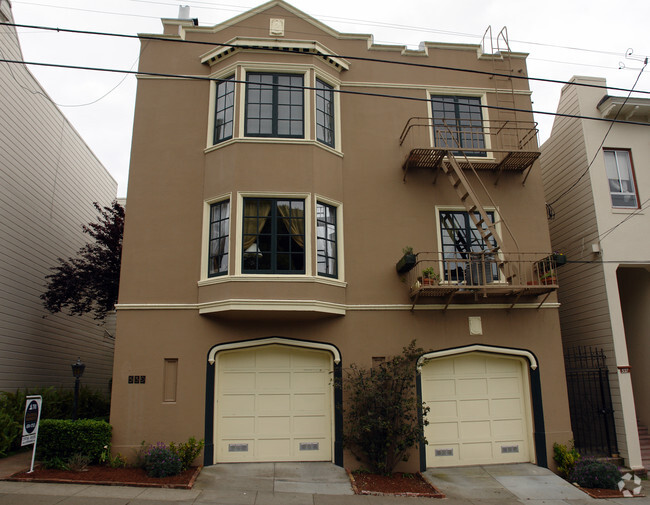 Building Photo - 539 14th Ave