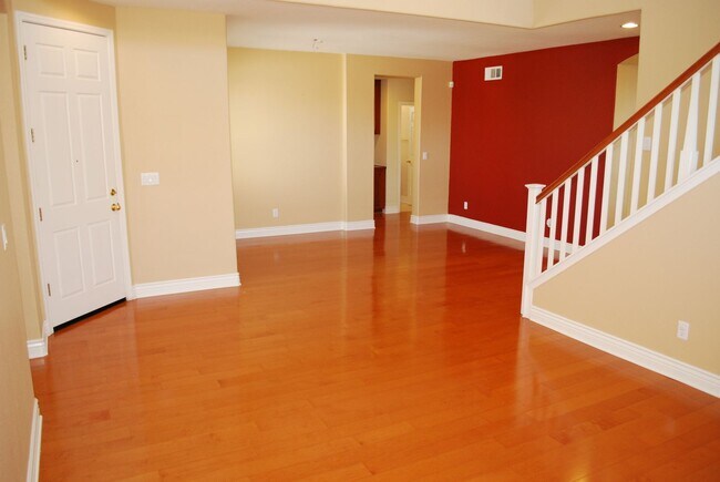 Foto del edificio - 6487 Osprey Court