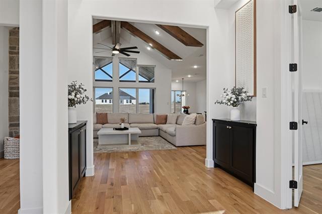 Foto del edificio - 1522 Carter Dr