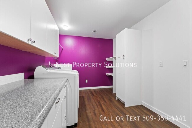 Foto del edificio - 7458 Bouldercrest Rd NE
