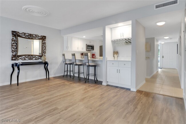 Foto del edificio - 16466 Timberlakes Dr