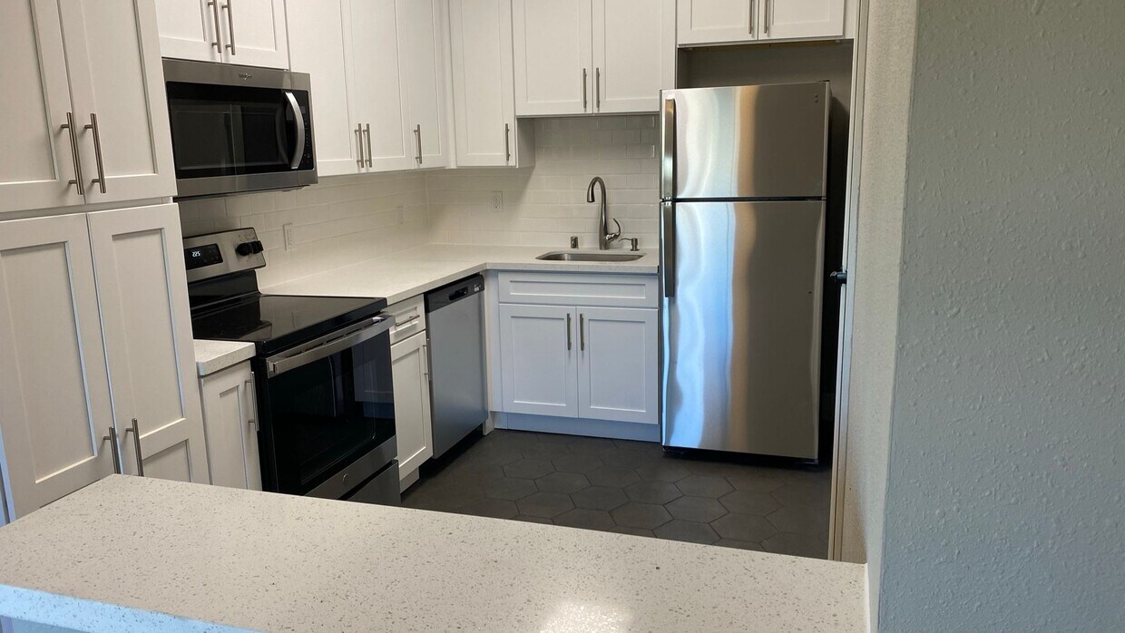 Foto principal - 4186-4198 Piedmont Ave