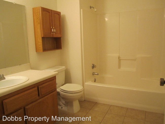 Building Photo - 9315 Thistlewood Ct