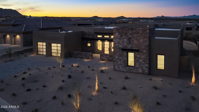 Building Photo - 13290 E la Junta Rd