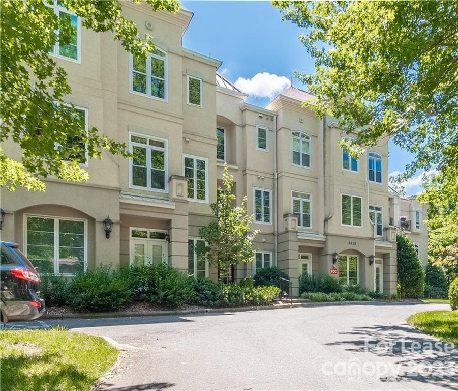 2615 Selwyn Ave Unit 201, Charlotte, NC 28209 Condo for Rent in Charlotte, NC
