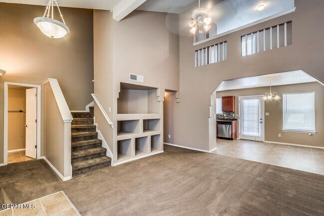 Building Photo - 14236 Gil Reyes Dr