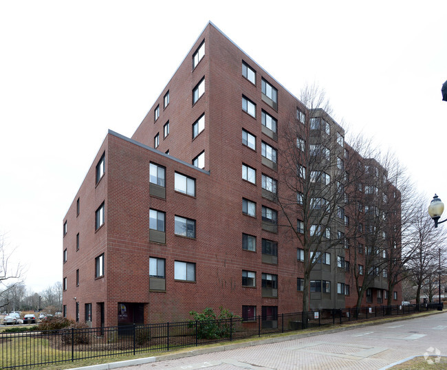 Building Photo - Brockton Commons