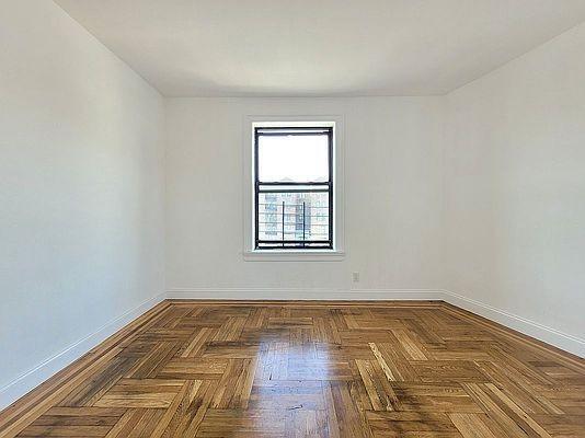 Building Photo - 2 bedroom in BRONX NY 10457