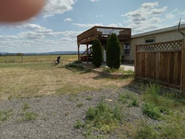 Building Photo - Maufuactured home in Alfalfa
