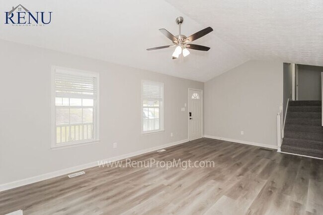 Foto del edificio - Now Available! 3 bed 2 bath!