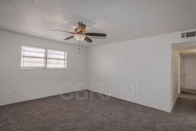 Building Photo - 4820 66th St