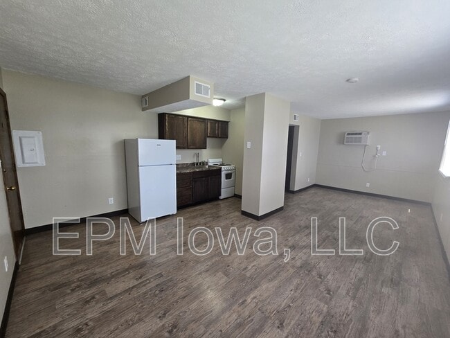 Foto del edificio - 990 Grand Ave