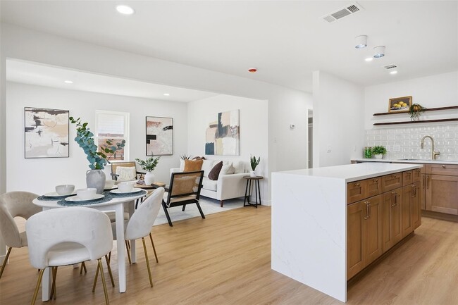 Building Photo - 5601 Samuel Huston Ave