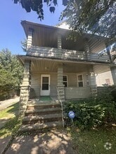Building Photo - 4065 E 66th St