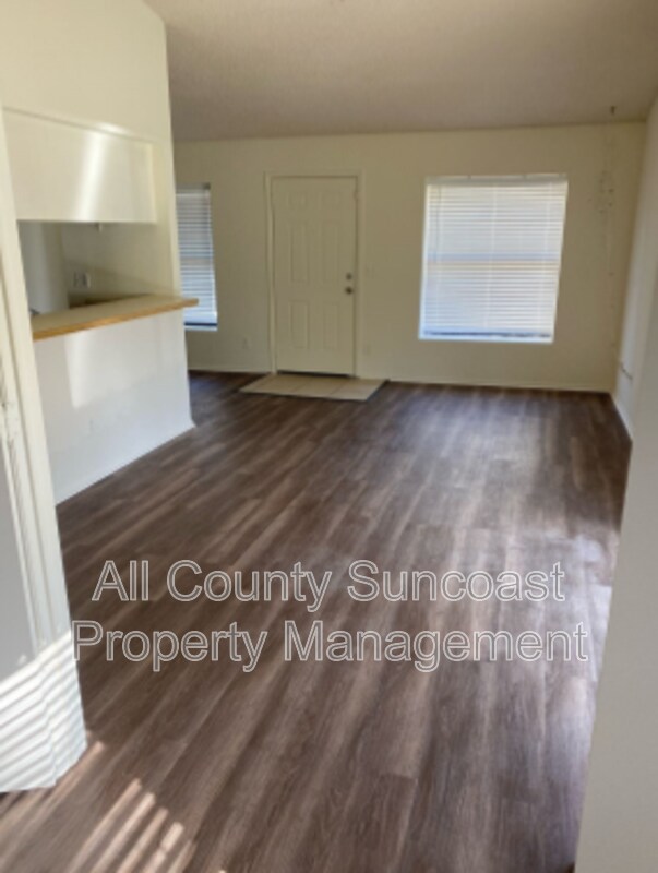 Foto del edificio - 536 E Curlew Pl