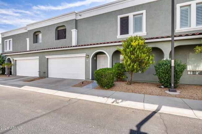 Foto del edificio - 5219 N 16th Ln
