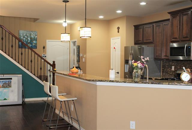 Foto del edificio - 4208 Comanche Dr