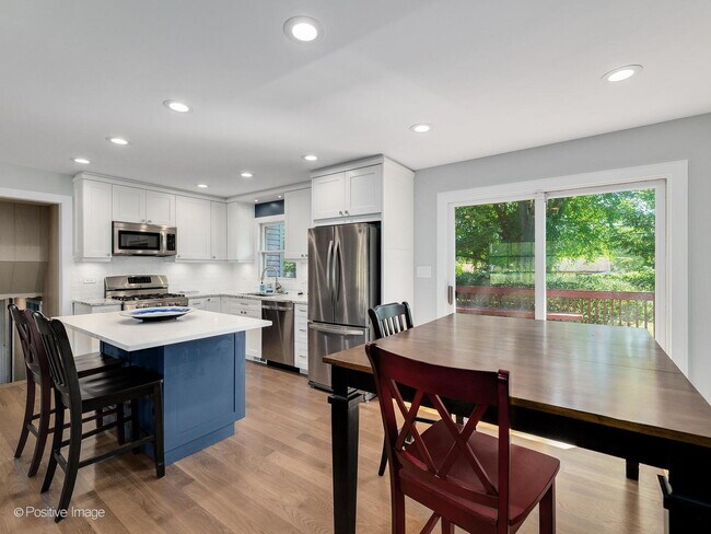 Building Photo - 5735 Virginia Ave