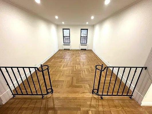 Primary Photo - 3 bedroom in Bronx NY 10468