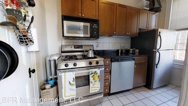 Building Photo - 3644 Roland Ave