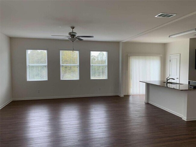 Building Photo - 327 Aimes Dr.