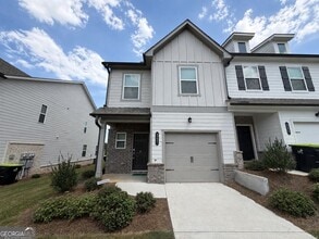 Building Photo - 257 Kenoot Dr