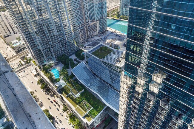 Foto del edificio - 801 S Miami Ave