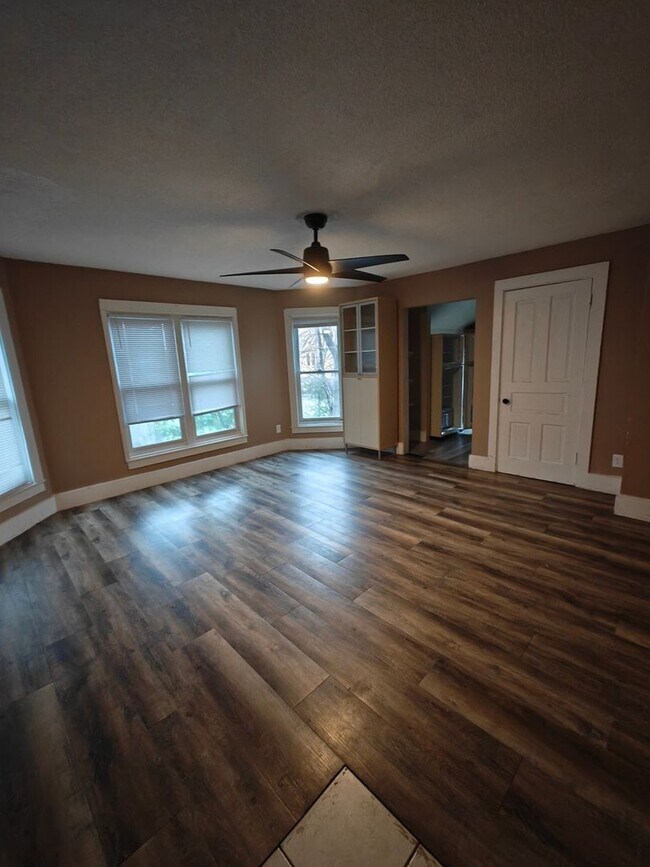 Foto del edificio - Charming 1BR Apartment in Owatonna