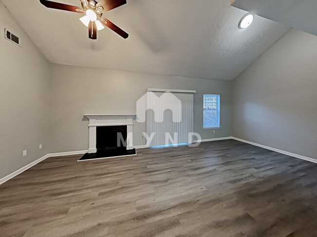 Building Photo - 3829 Mays Ct SW