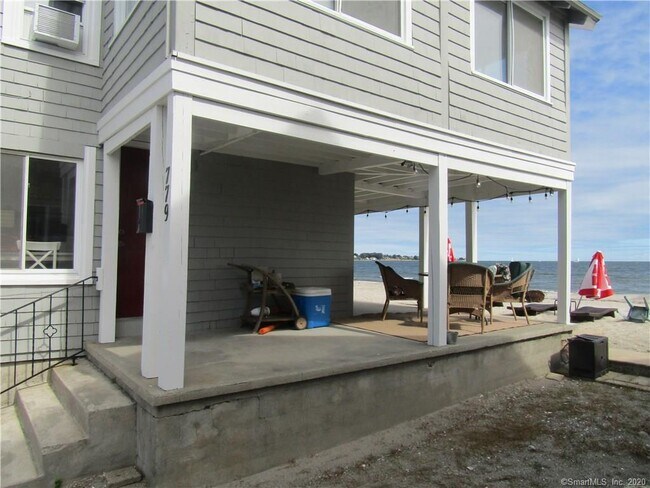 Building Photo - 779 E Broadway