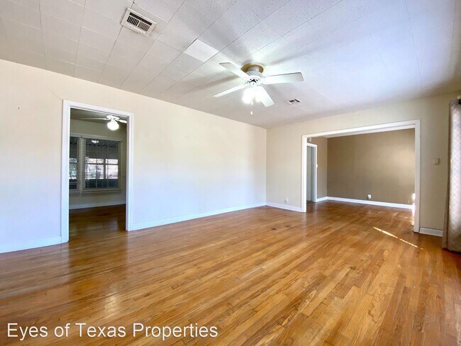 Building Photo - 2 br, 1 bath House - 6206 Nasco Dr.
